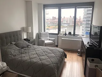 Rented by Nest Seekers International