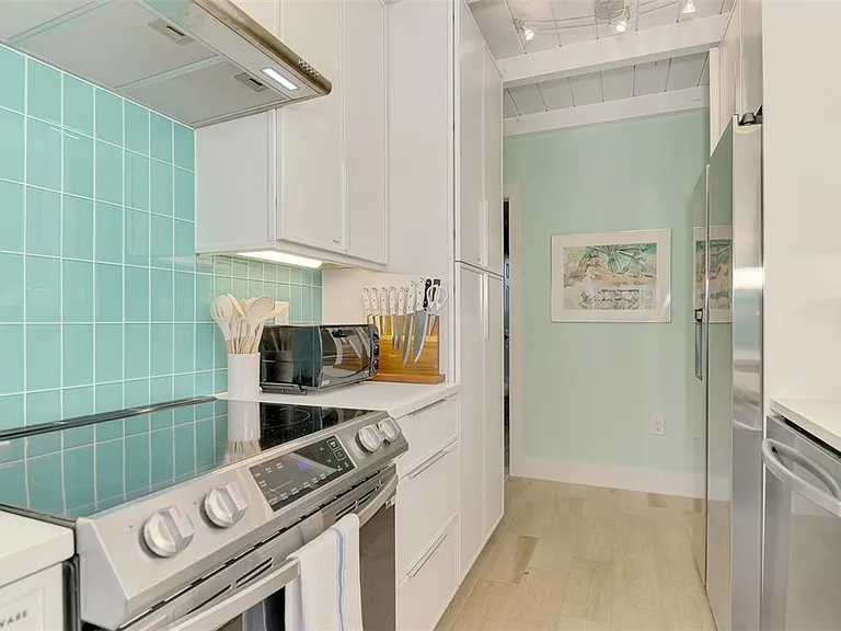 5253 Avenida Del Mare — Photo 22