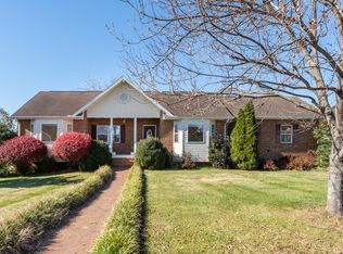 12 River Hill Pl, Lexington, VA 24450