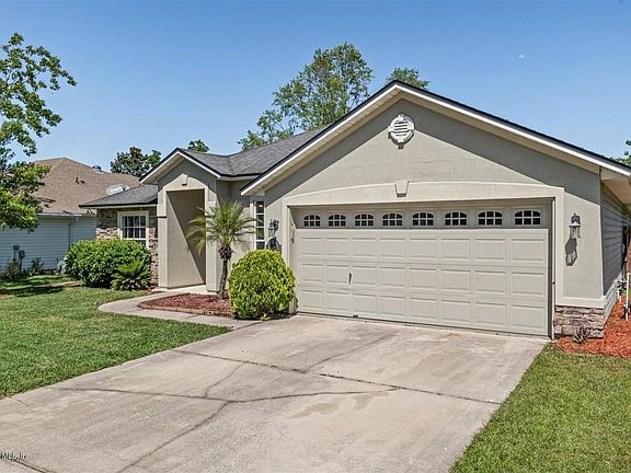 2nd image of 6693 Chester Park Cir