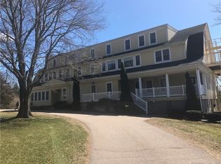 38 Lords Hill Rd UNIT 4, Stonington, CT 06378