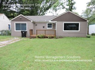 2313 SW 25th Dr, Topeka, KS 66611