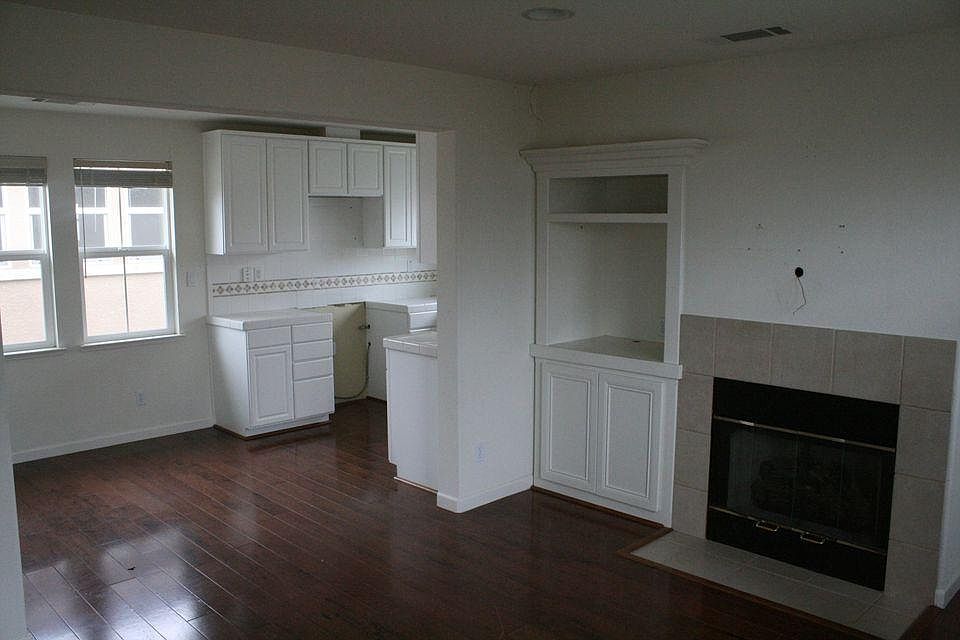 2nd image of 70 Sandhill Crane Ct