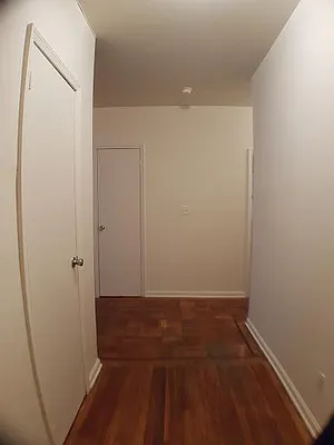 Rented by Lang Realty LLC | media 17