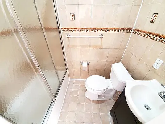 Rented by Brooklyn Property Group LLC | media 22