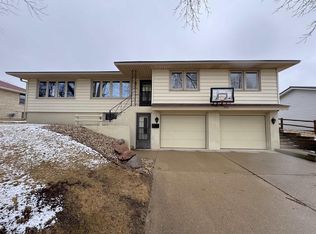 2612 11th Ave, Monroe, WI 53566