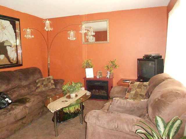 2nd image of 146 Southgate Dr