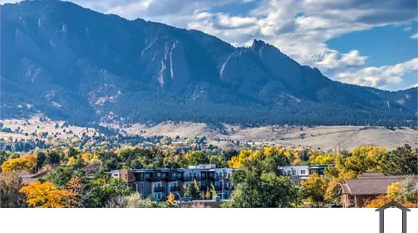 1 bed, $1,642 — Photo 1