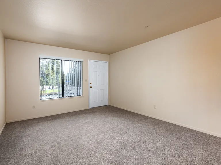 Manor Apartments — Photo 8