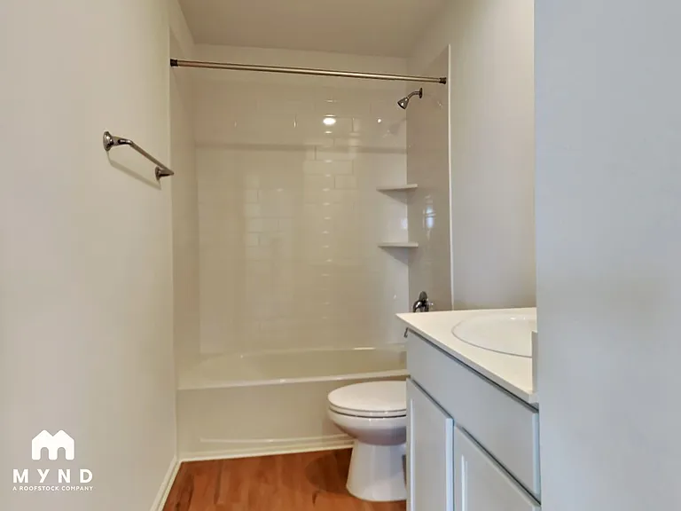 513 Brook Terrance Ln — Photo 10