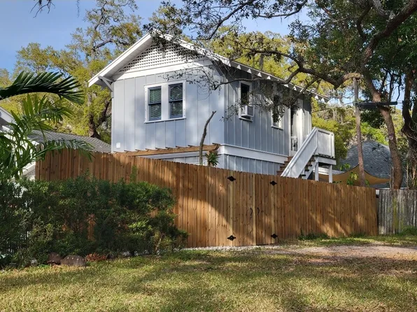 611 Bay Ave #B, Clearwater, FL 33756