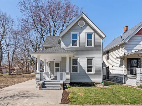 2082 W 83rd St, Cleveland, OH 44102