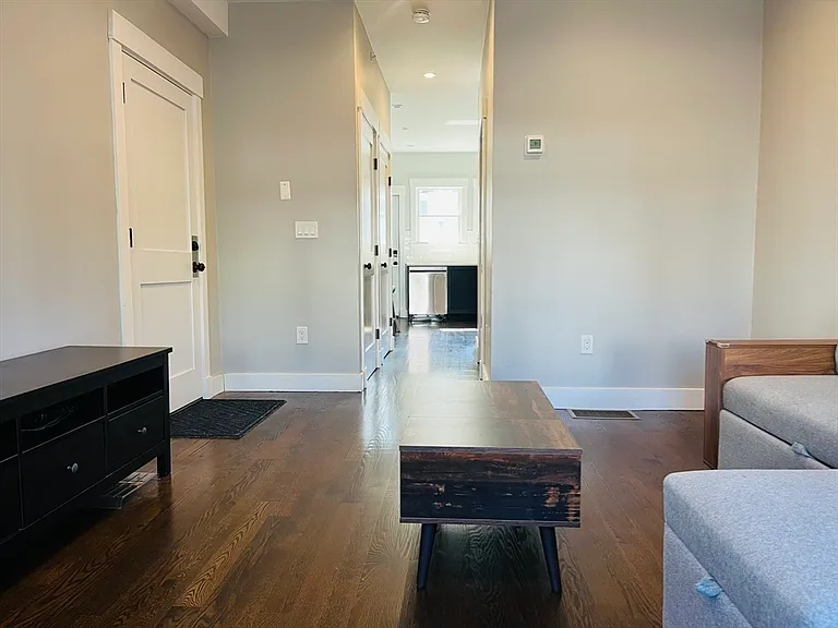 8 Chestnut Ave #1 — Photo 6