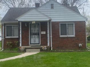 368 E Eldridge Ave, Flint, MI 48505