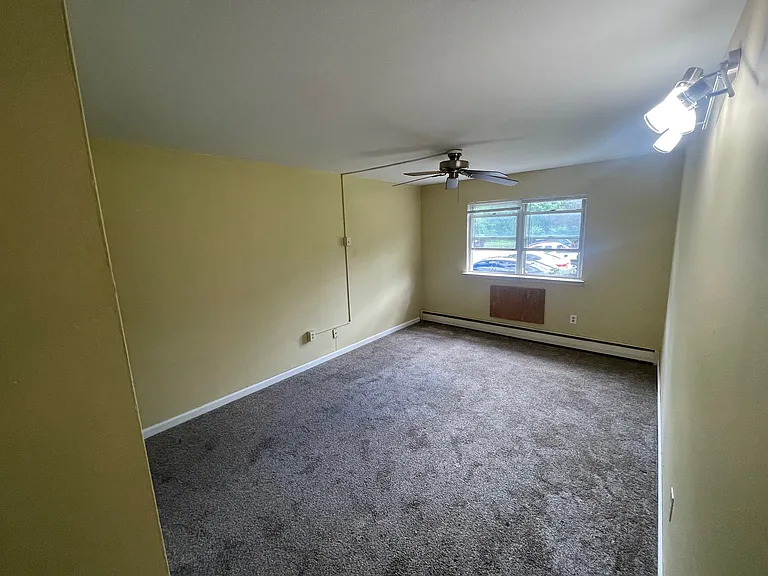 55 Gill Ln #45 — Photo 48