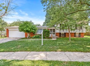814 College Way, Carmel, IN