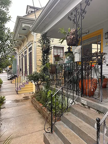 2470 Dauphine St #B Photo 1