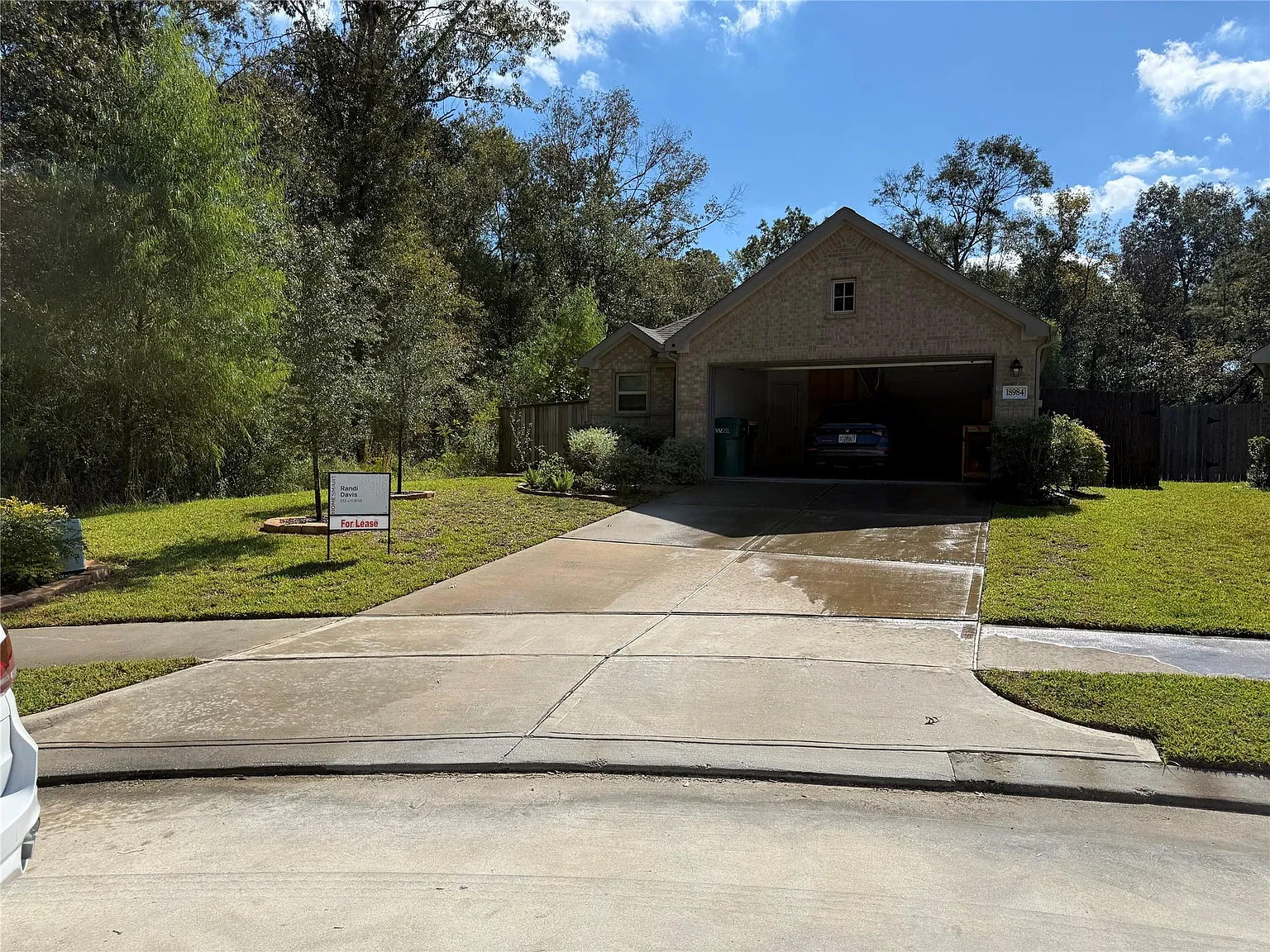 3 bed, 1698 sqft, $2,150 — Photo 2