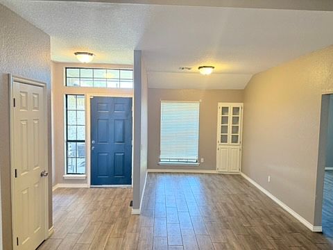 3rd image of 3304 Bishop Rock Pl