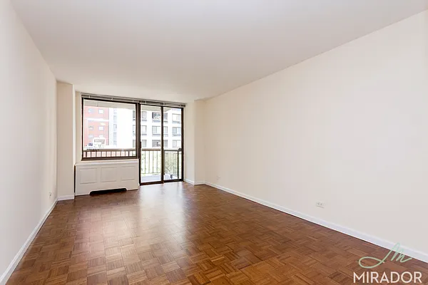 Rented by Mirador Real Estate | media 1