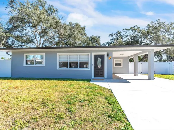 2049 Woodward Ave, Dunedin, FL 34698