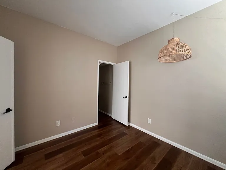 27934 Crown Court Cir #120 — Photo 21