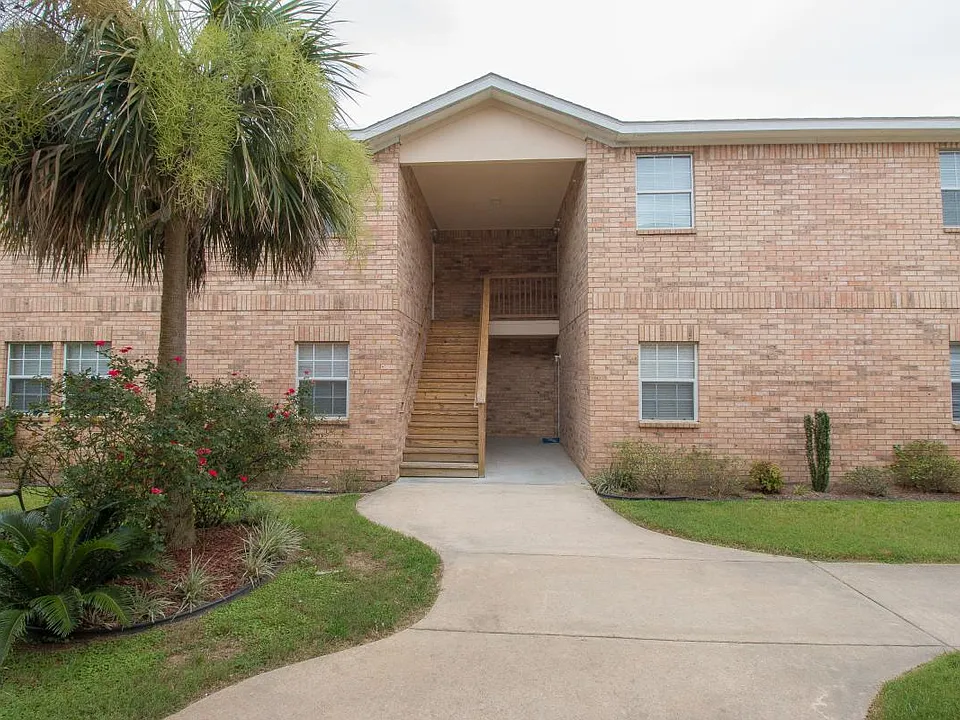 1st and 2nd Story Apartments