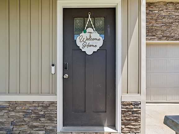 3rd image of 5443 Elkanah Ct