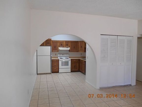 4th image of 1574 E 26th Ave APT 4