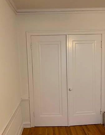 5th image of 11330 Morrison St #2