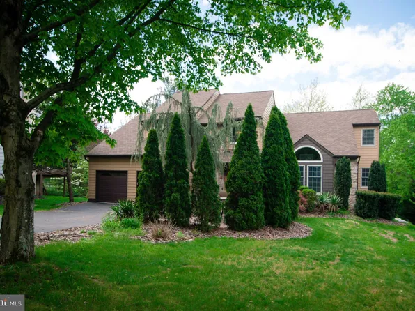 224 Cassandra Dr, Chalfont, PA 18914