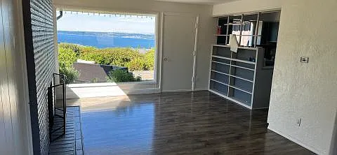 30055 12th Ln SW — Photo 3