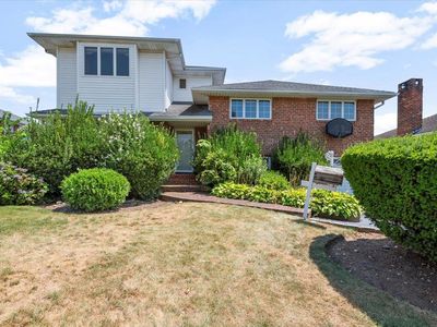41 Whitman Avenue, Syosset, NY, 11791