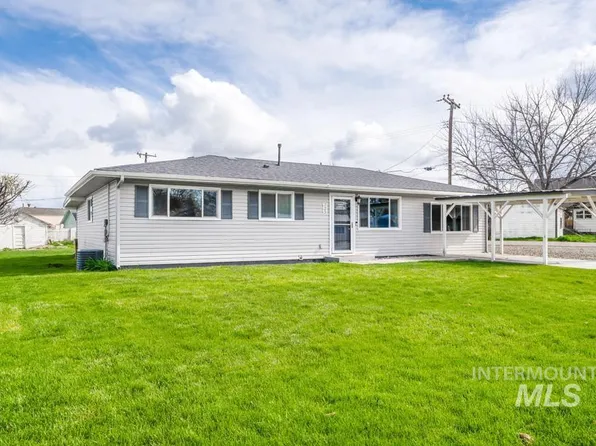 225 SW Park Ave, New Plymouth, ID 83655