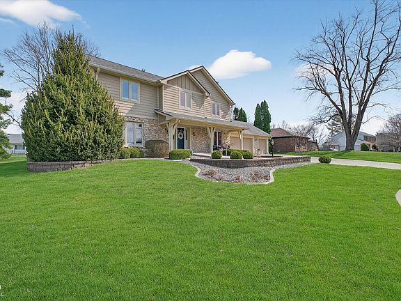 3rd image of 12970 Camborne Ct
