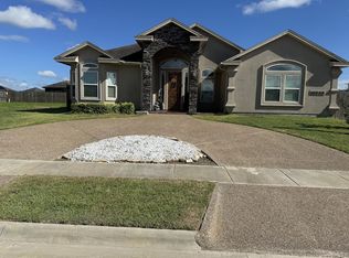 10325 Sir Nickolas Dr, Corpus Christi, TX 78410