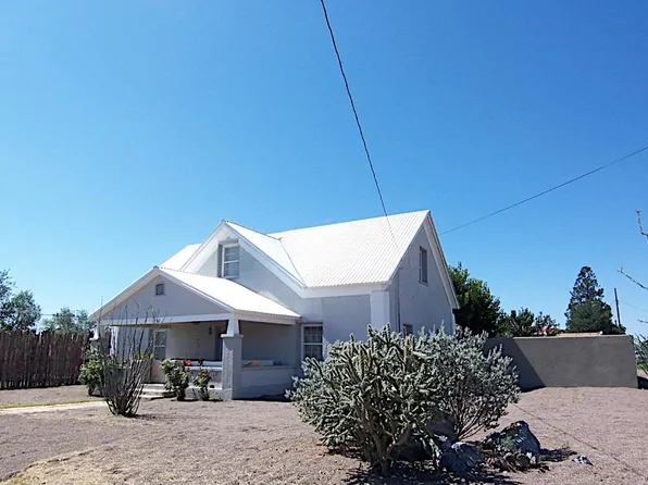 400 S Dean St, Marfa, TX 79843