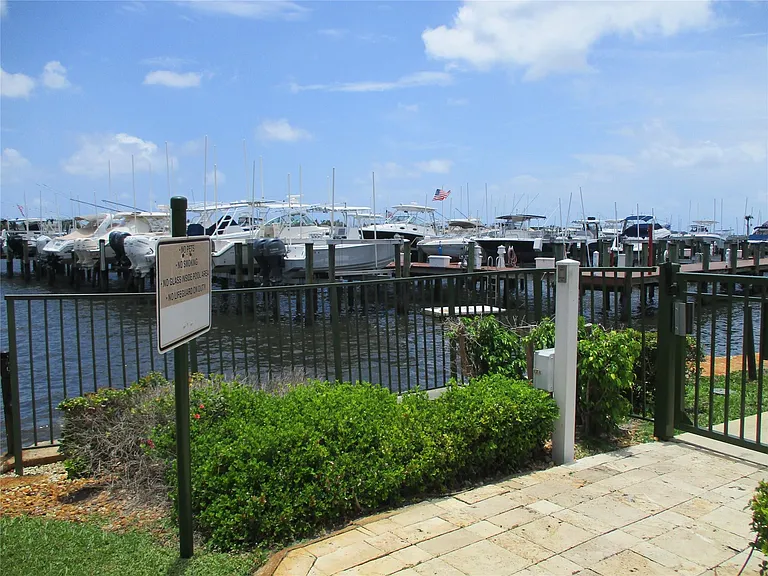 123 Yacht Club Way #206 — Photo 31