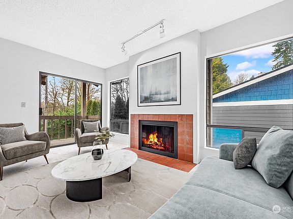 2nd image of 2334 NE 102nd Street #303