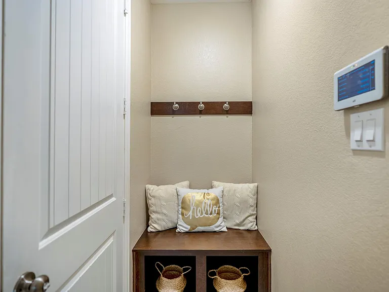 22310 Taren Ct — Photo 31