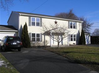 53 Chiswick Rd #2, Warwick, RI 02889