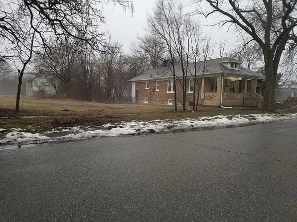 1572 Polk St, Gary, IN 46407