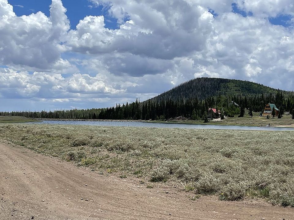 View of corner facing lake