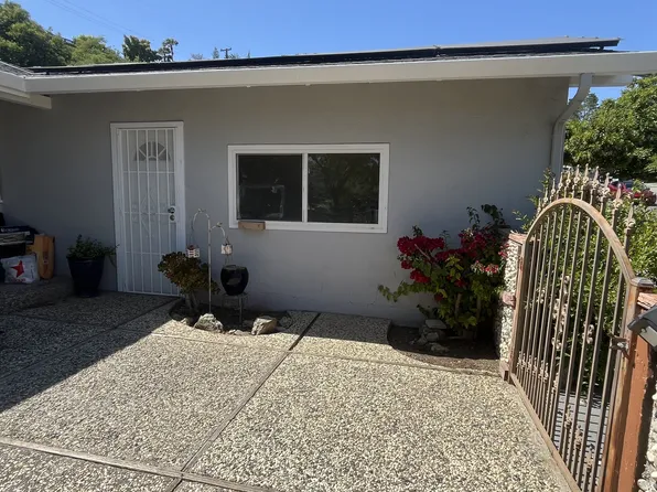 4883 Snow Dr, San Jose, CA 95111