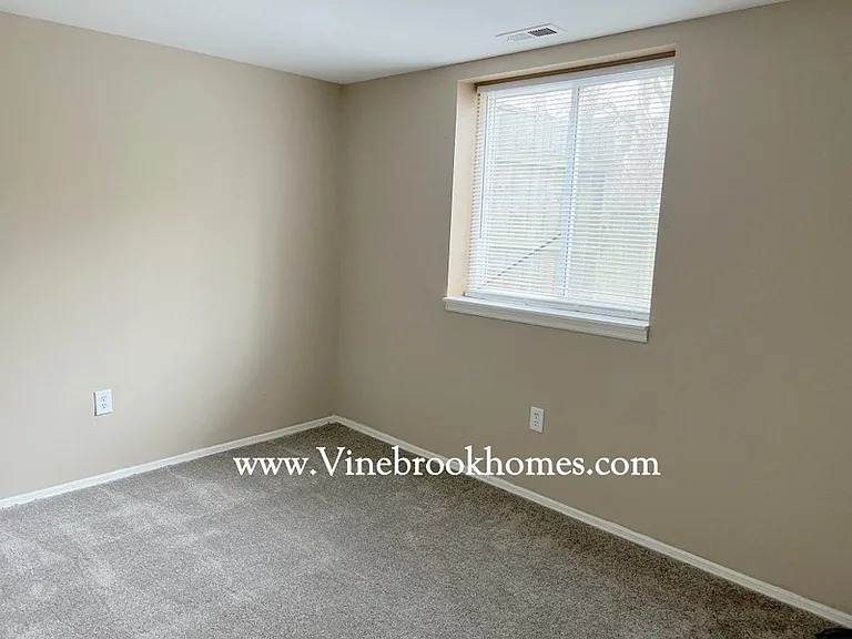 3591 Golden Meadows Ct — Photo 14