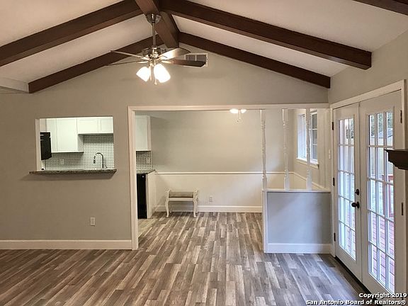 2nd image of 4119 Treehouse Dr