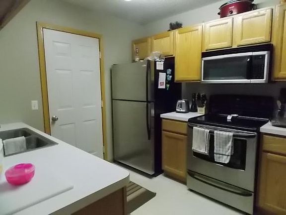 2nd image of 1821 Southcross Dr #2406
