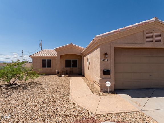 2nd image of 3375 El Toro Dr