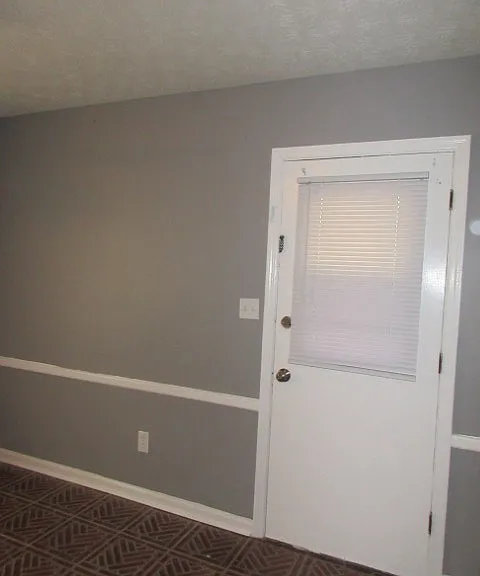 1218 Vesper Dr — Photo 8