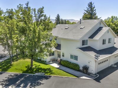 1179 Cottonwood St APT 15, Gardnerville, NV, 89410